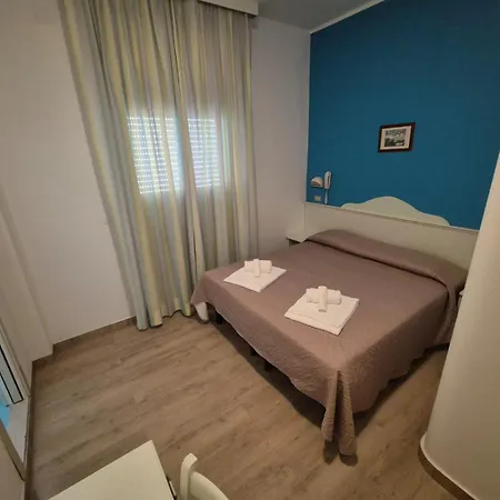 Hotel Rex 2*